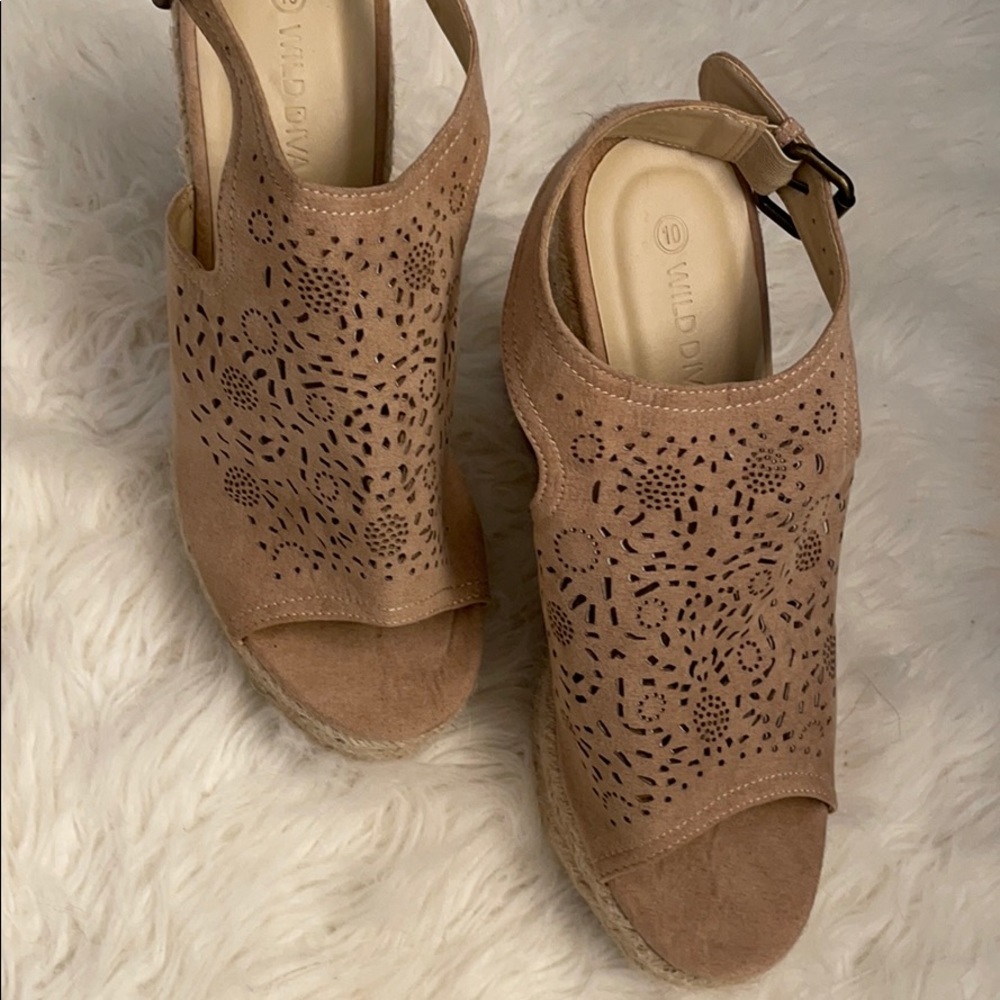 Wedges - Picture 2 of 4